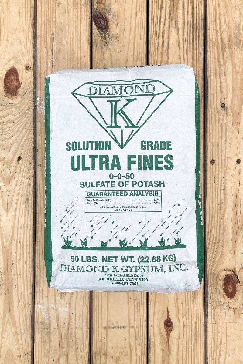 https://cdn.shopify.com/s/files/1/0559/1256/2893/files/diamond-k-solution-grade-ultra-fines-sop-0-0-50-50-lb-bag-9605789.jpg?v=1762284614