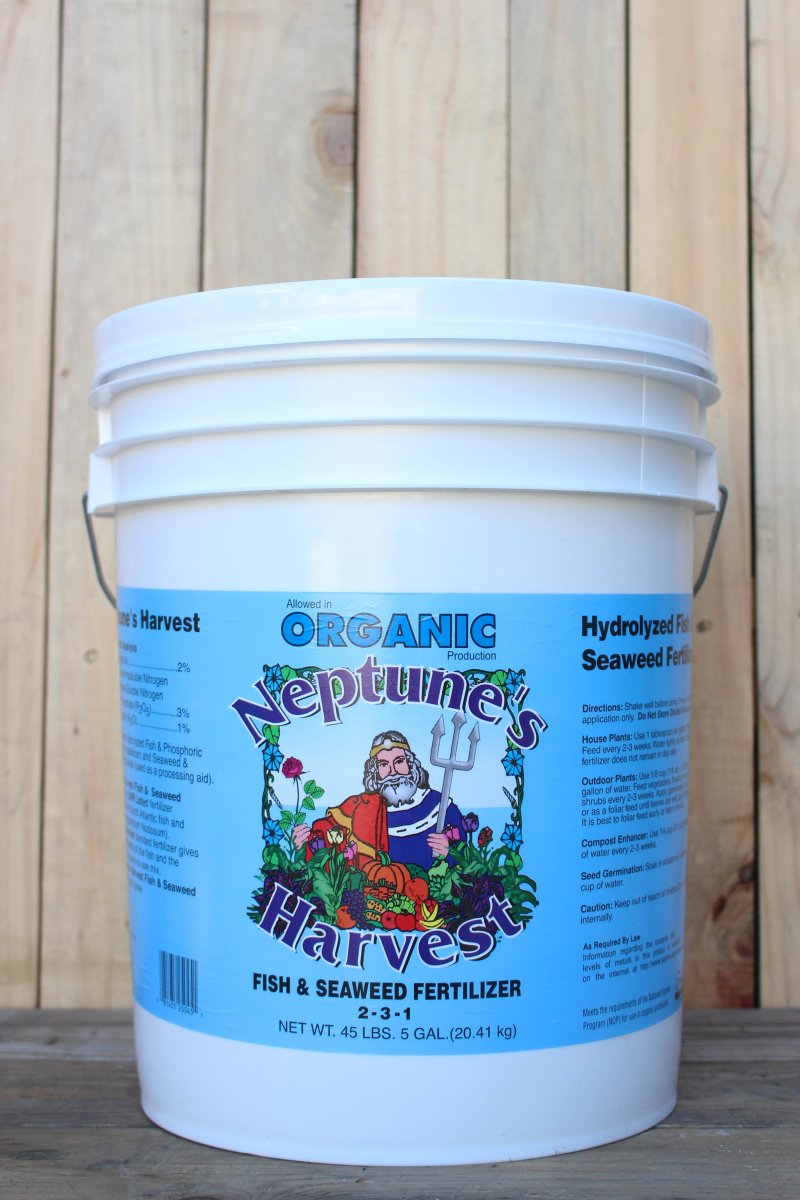 https://cdn.shopify.com/s/files/1/0559/1256/2893/products/neptunes-harvest-liquid-fish-seaweed-fertilizer-2-3-1-5-gallons-2187520.jpg?v=1762284908