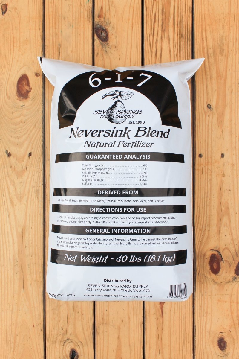 https://cdn.shopify.com/s/files/1/0559/1256/2893/files/neversink-blend-natural-fertilizer-6-1-7-40-lbs-7989832.jpg?v=1762284758